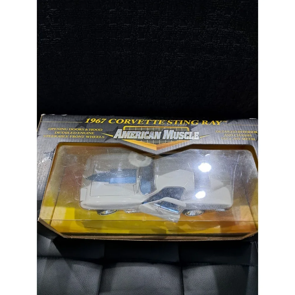 1967 Corvette 427 3x2‎ Tri-Power Coupe Ertl American Muscle 1/18 Limited Edition